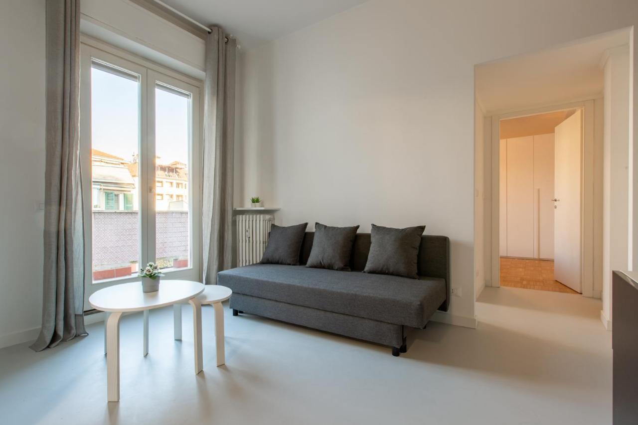 Italstay - Disciplini Apartment -10 Min Dal Duomo Μιλάνο Εξωτερικό φωτογραφία