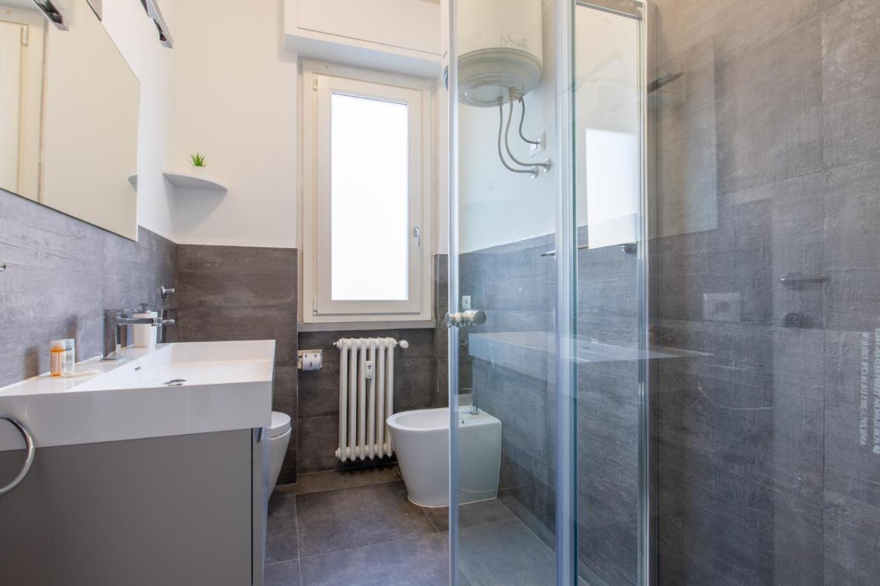 Italstay - Disciplini Apartment -10 Min Dal Duomo Μιλάνο Εξωτερικό φωτογραφία